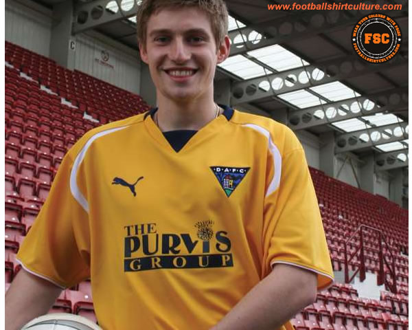 Dunfermline Athletic unveiled their new 08/09 football kits with the secured Puma branding on their Teamwear.dunfermline_athletic-away-shirt-08-09-puma.jpg dunfermline_athletic-away-shirt-08-09-puma.jpg