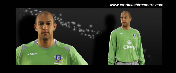 Everton revealed their new Home kits for the 08-09 season made by Umbro. Everton's new home kit features a number of state-of-the-art innovations in kit design. everton_home_gk_08_09_umbro__kit.jpg