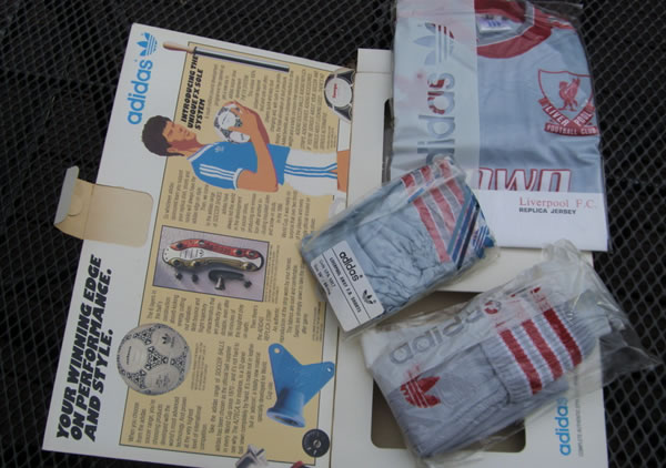 liverpool_1987_away_adidas_kit_shirt.jpg