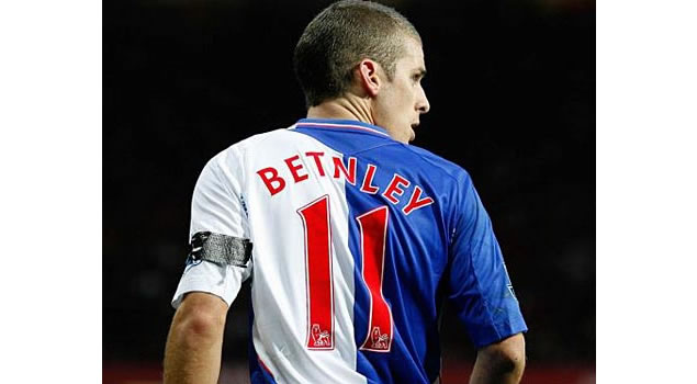 Rovers winger Bentley turned up on the Old Trafford pitch with the legend 'BETNLEY' emblazoned across the back of his shirt. 