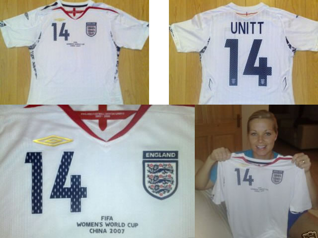Genuine signed England shirt from the Womens World Cup China 2007...worn by Everton and England Left Back Rachel Unitt Genuine signed England shirt from the Womens World Cup China 2007...worn by Everton and England Left Back Rachel Unitt