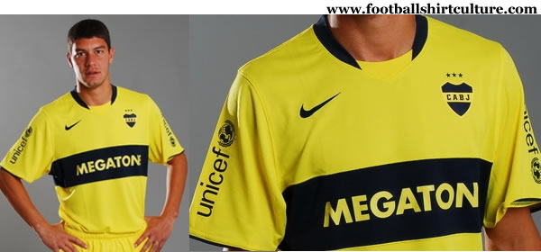 boca_juniors_08_09_nike_away_kit.jpg