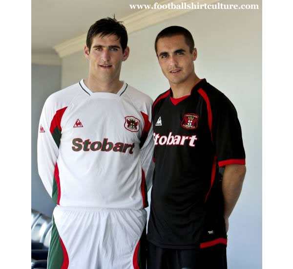 carlisle_united_08_09_away_3rd_le_coq_sportif_kits.jpg