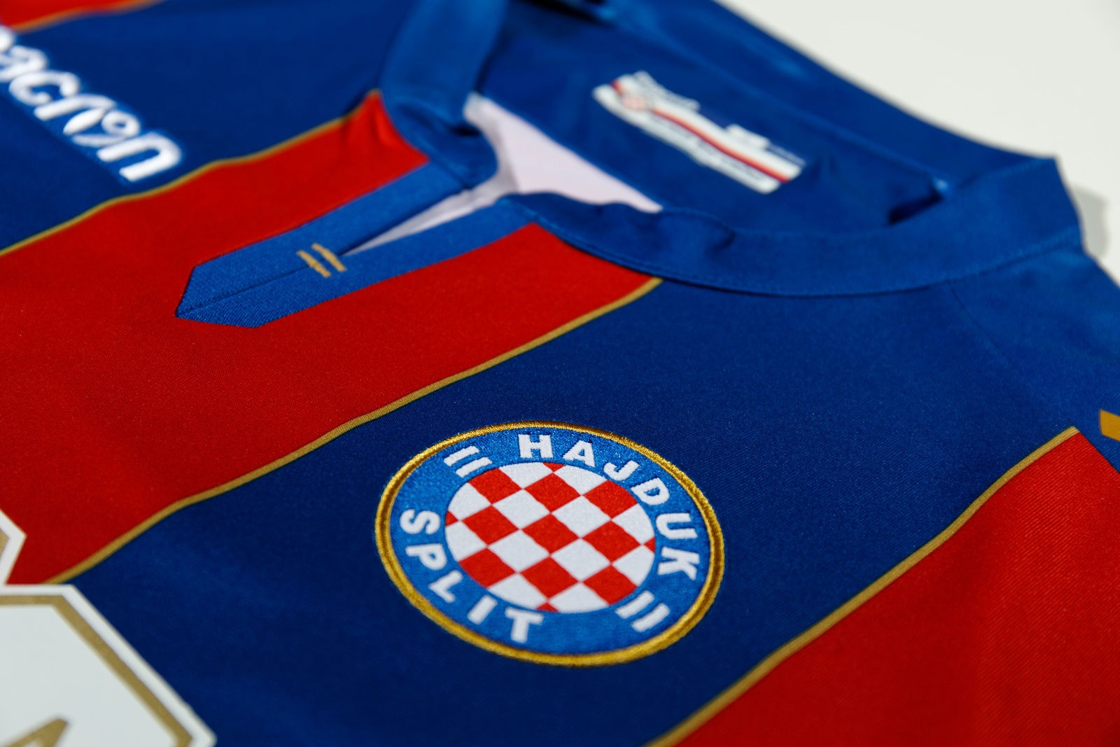 Camisas do Hajduk Split 2017-2018 Macron » Mantos do Futebol