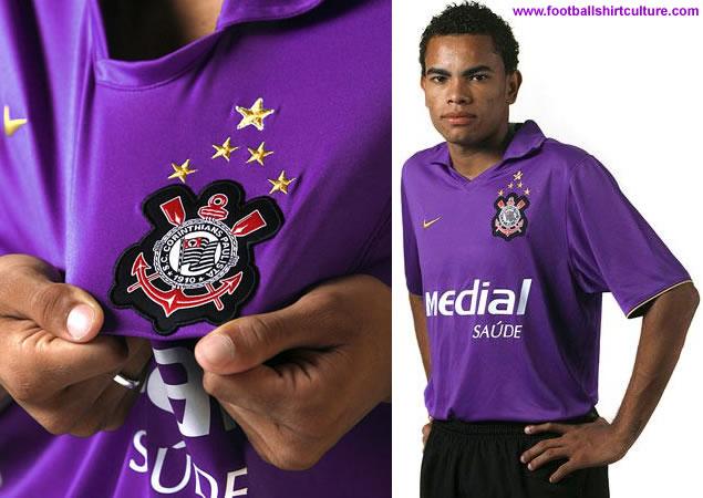Nike officially launched the new Corinthians 3rd away kit for the 08/09 season. 