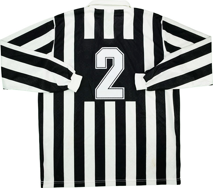 R: Nedved's Juventus Match-Worn Shirt, Serie A 2002/03 - CharityStars