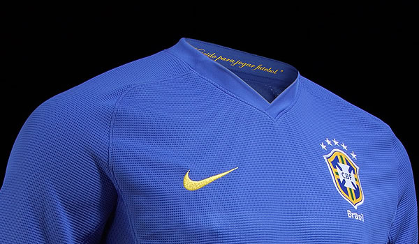 Brazil wants to review Nike contract 