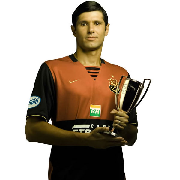 Flamengo unveiled their new 08/09 3rd shirt made by Nike. Flamengo unveiled their new 08/09 3rd shirt made by Nike.