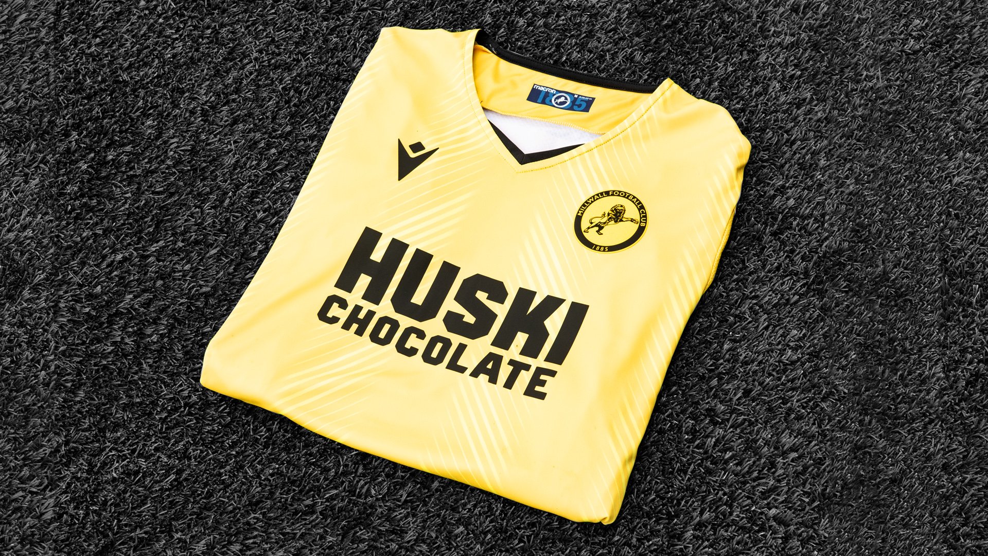 millwall yellow kit