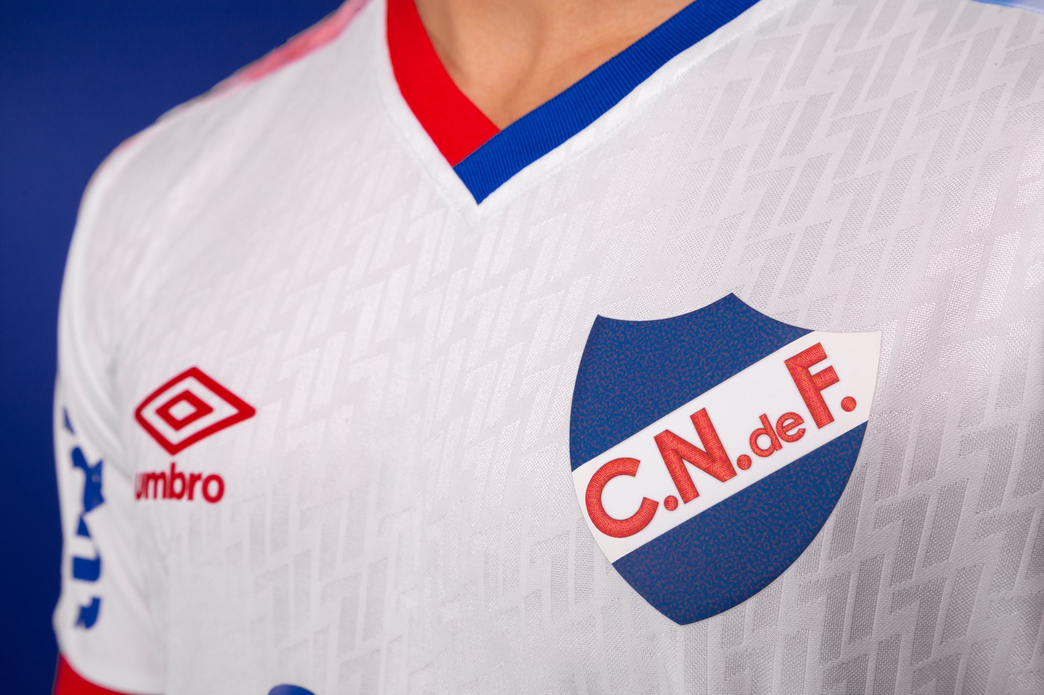 Camisa I Nacional de Montevideo 2021 Umbro Oficial