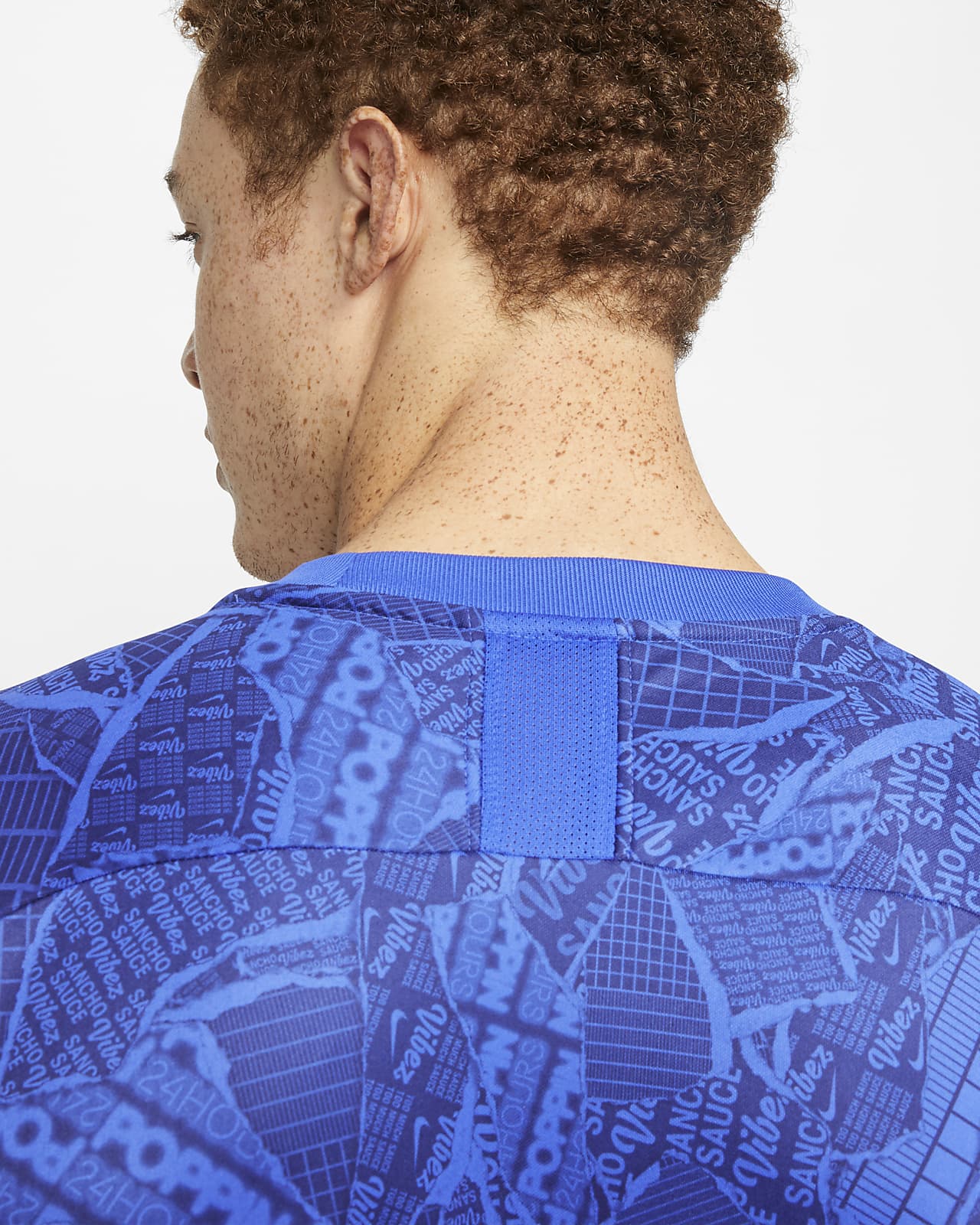 jadon sancho nike shirt