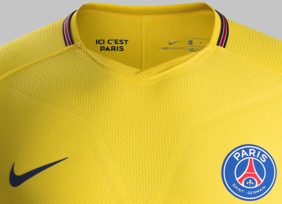 Paris Saint-Germain 17/18 Nike Away Kit - Football Shirt Cul