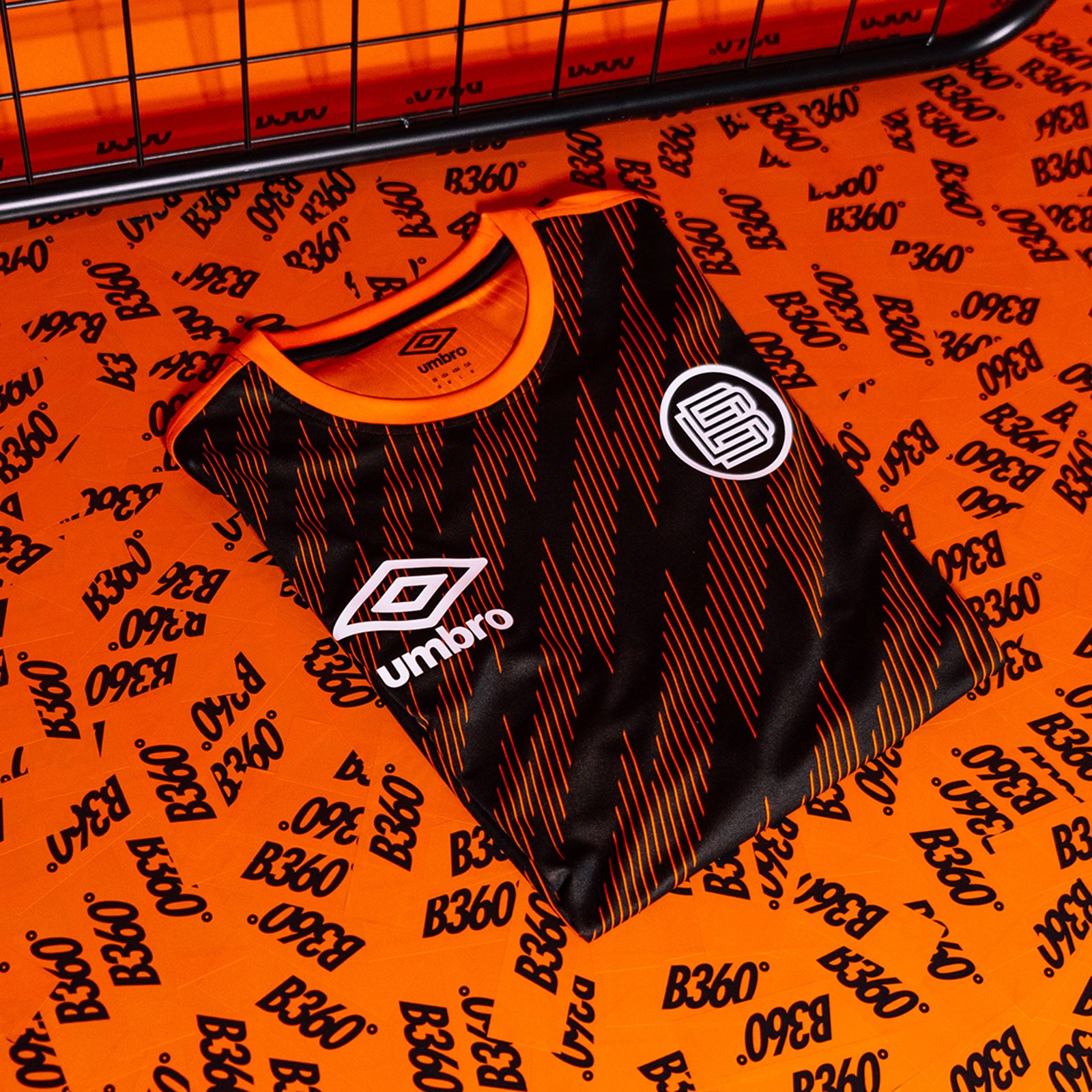 Umbro X B360 Esports 20/21 Jersey - Black / Orange