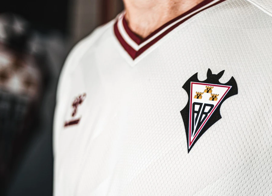 Albacete 2020-21 Hummel Home Kit #Albacete #LocuraporelAlba #AlbaceteBalompié