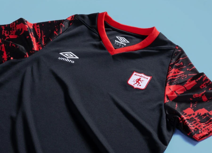 América de Cali 2021 Umbro Third Kit #SentimientoEscarlata #UnidosPorEsteColor #AméricadeCali #umbro