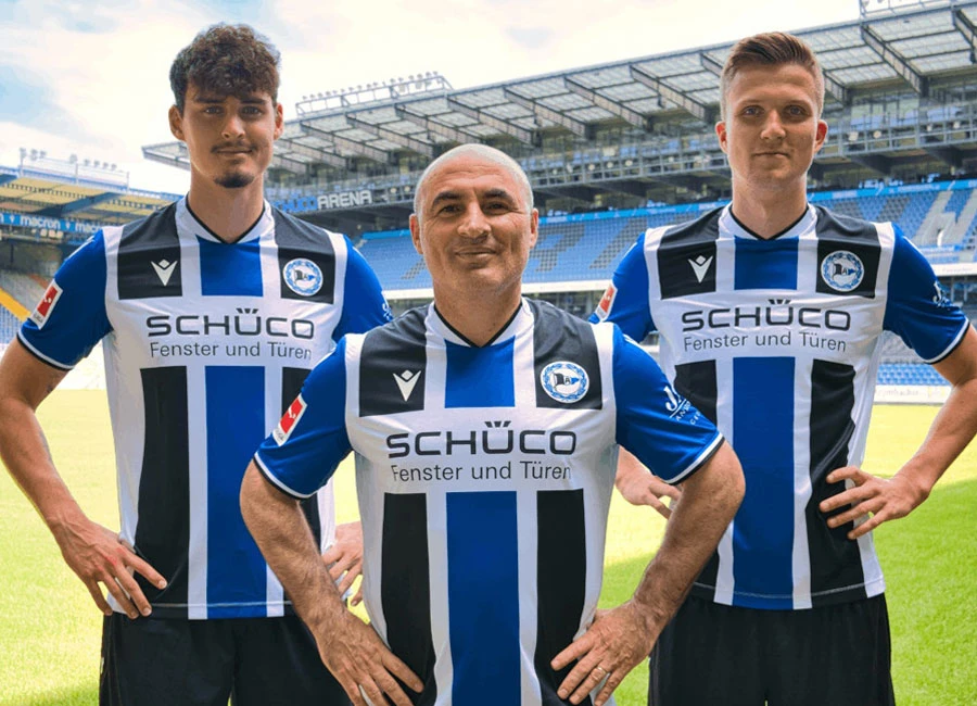 Arminia Bielefeld 2021-22 Macron Home Kit #ArminiaBielefeld #immerdabei #arminia #bielefeld #macronsports