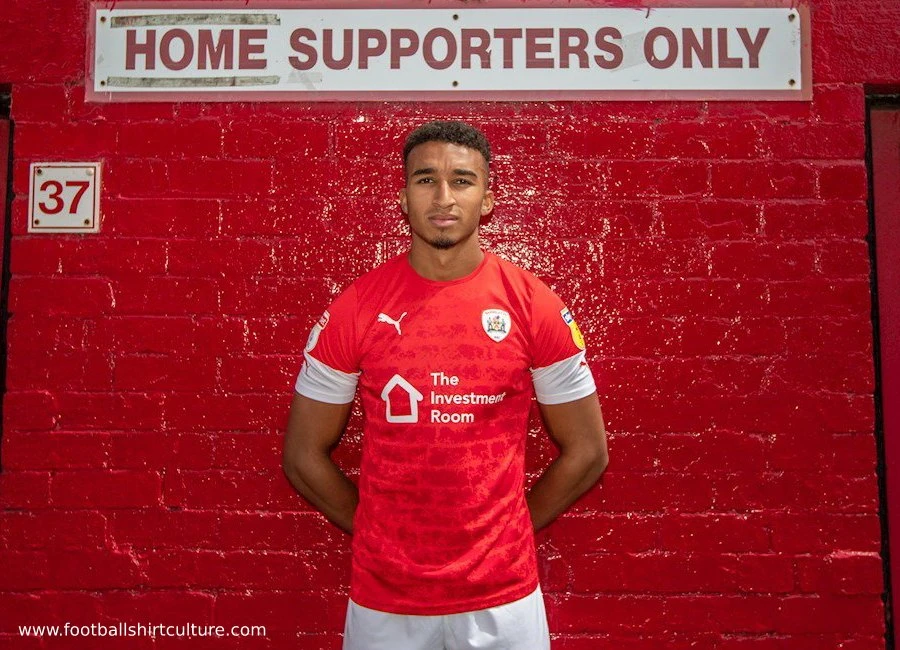 Barnsley 2019-20 Puma Home Kit #Barnsley #footballshirt #Barnsleyfc