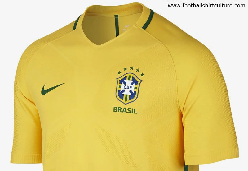 Brazil 16/17 Nike Home Football Shirt