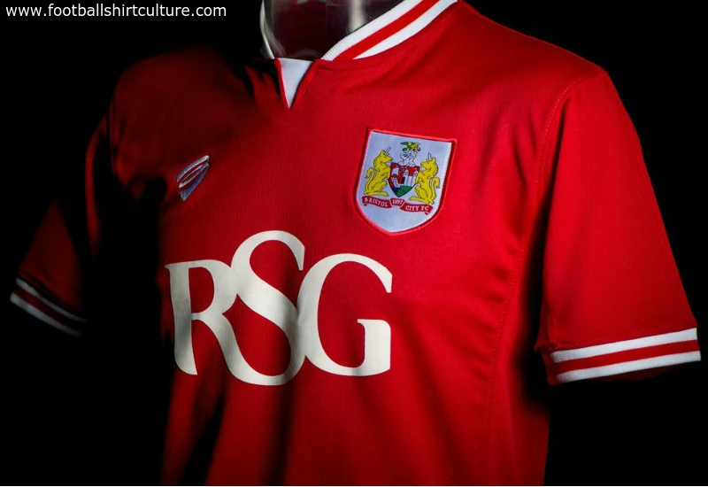 Bristol City 15/16 Home Bristol Sport Football Shirt