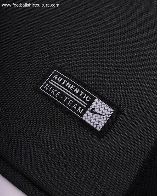 charlton-athletic-2014-2015-nike-away-football-shirt-kit-g