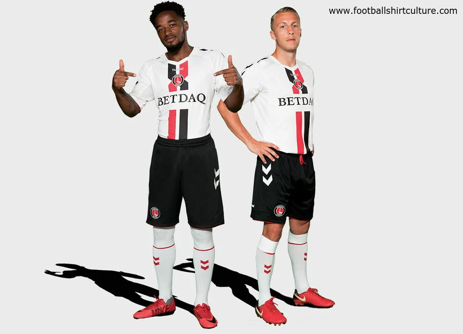 Charlton Athletic 2018-19 Hummel Away Kit