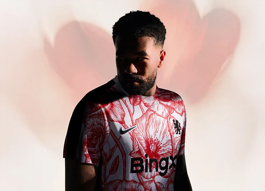 Chelsea 2025 Nike Limited Edition Remembrance Pre-Match Top