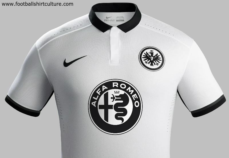 Eintracht Frankfurt 15/16 Nike Away Kit