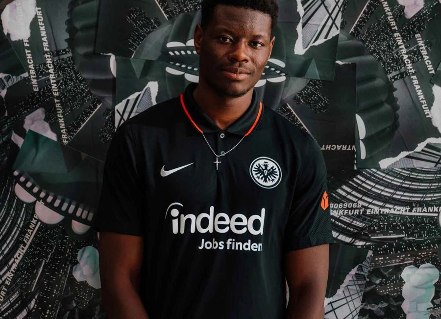 Eintracht Frankfurt 2021-22 Nike Home Kit