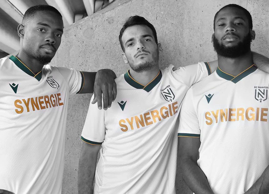 FC Nantes 2021-22 Macron Away Kit #FCNantes #Nantes #macronsports