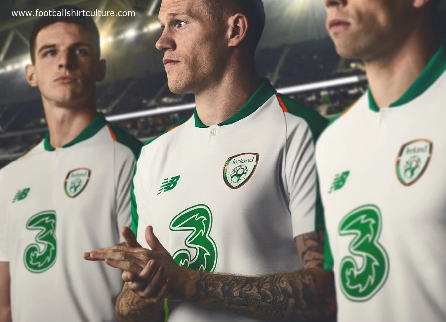 Ireland 2018-19 New Balance Away Kit