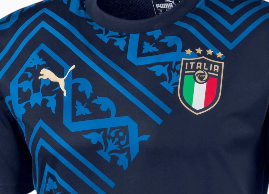 Italy 2020-21 Puma Away Pre-Match Jersey