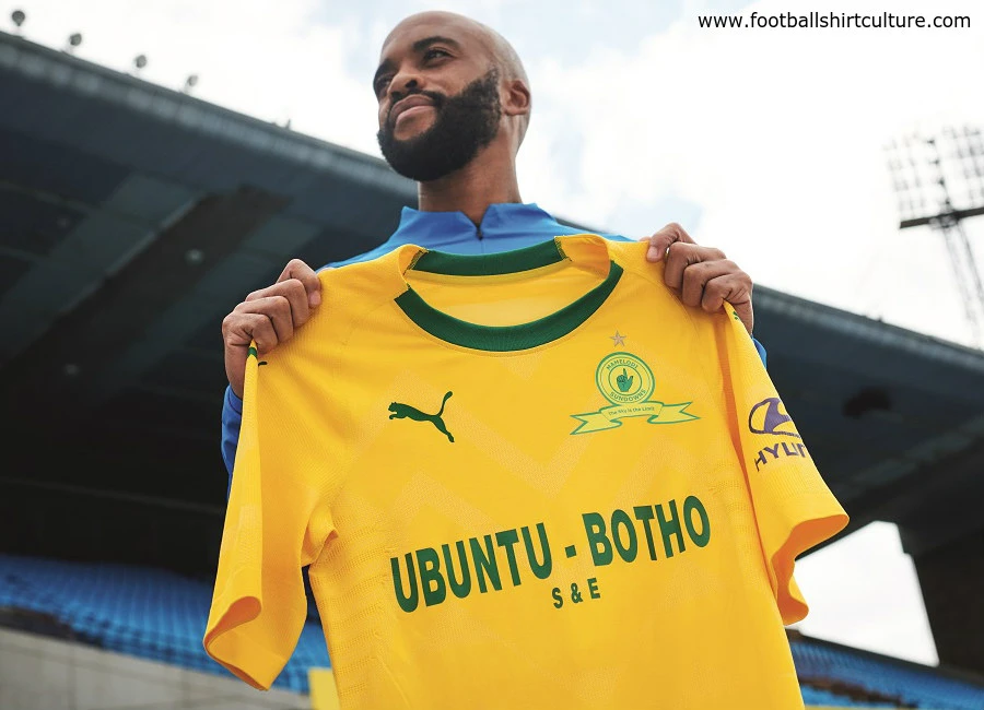 Mamelodi Sundowns 2018-19 Puma Home Kit