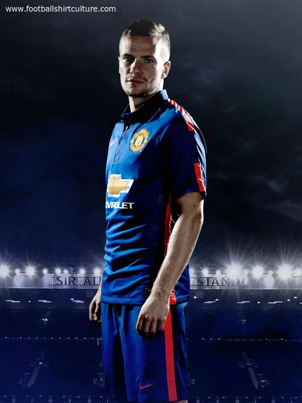 manchester-united-2014-2015-nike-third-football-shirt-kit-f