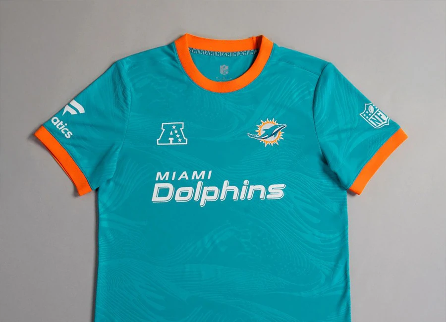 Miami Dolphins 2025 Fanatics NFL Football x Football Fan Top