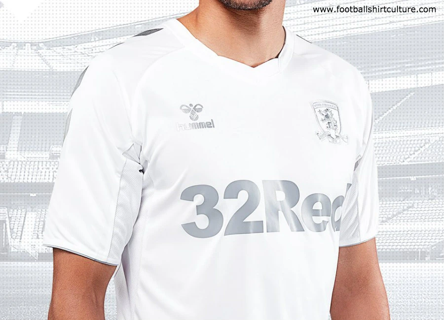 Middlesbrough 2018-19 Hummel Third Kit