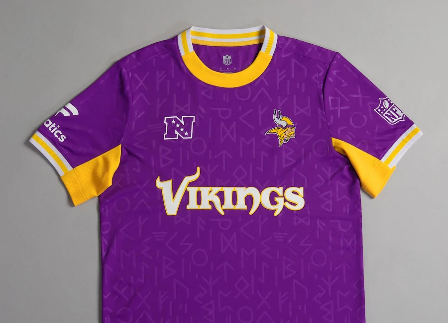 Minnesota Vikings 2025 Fanatics NFL Football x Football Fan Top