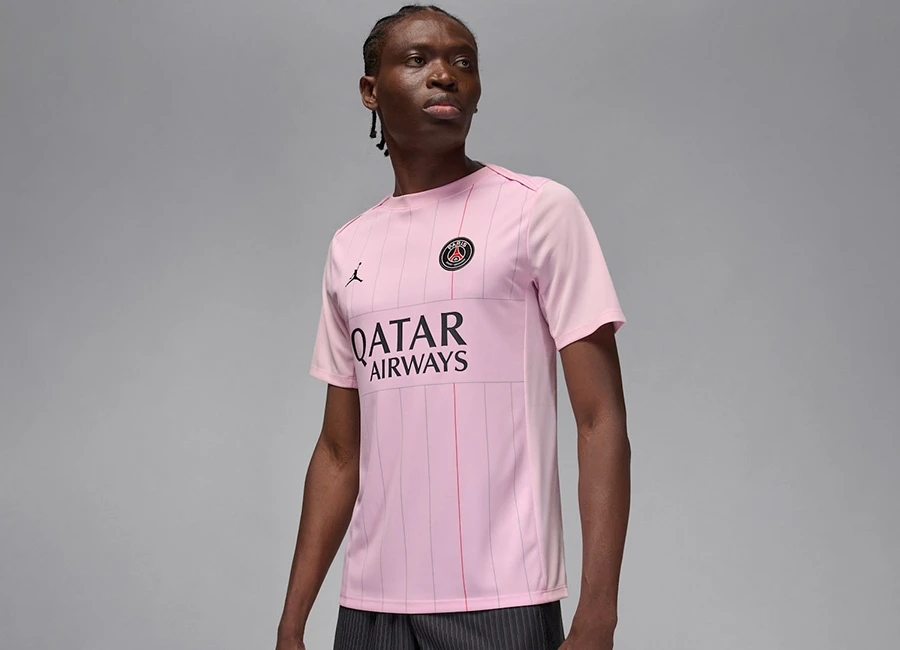 Paris Saint-Germain 25/26 Nike Fourth Pre-Match Top