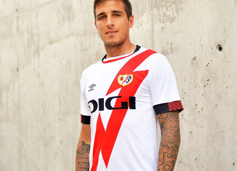 Rayo Vallecano 2021-22 Umbro Home, Away and Third Shirts #RayoVallecano #RayoDePrimera #RayoEspanyol #PretemporadaRayo #umbro