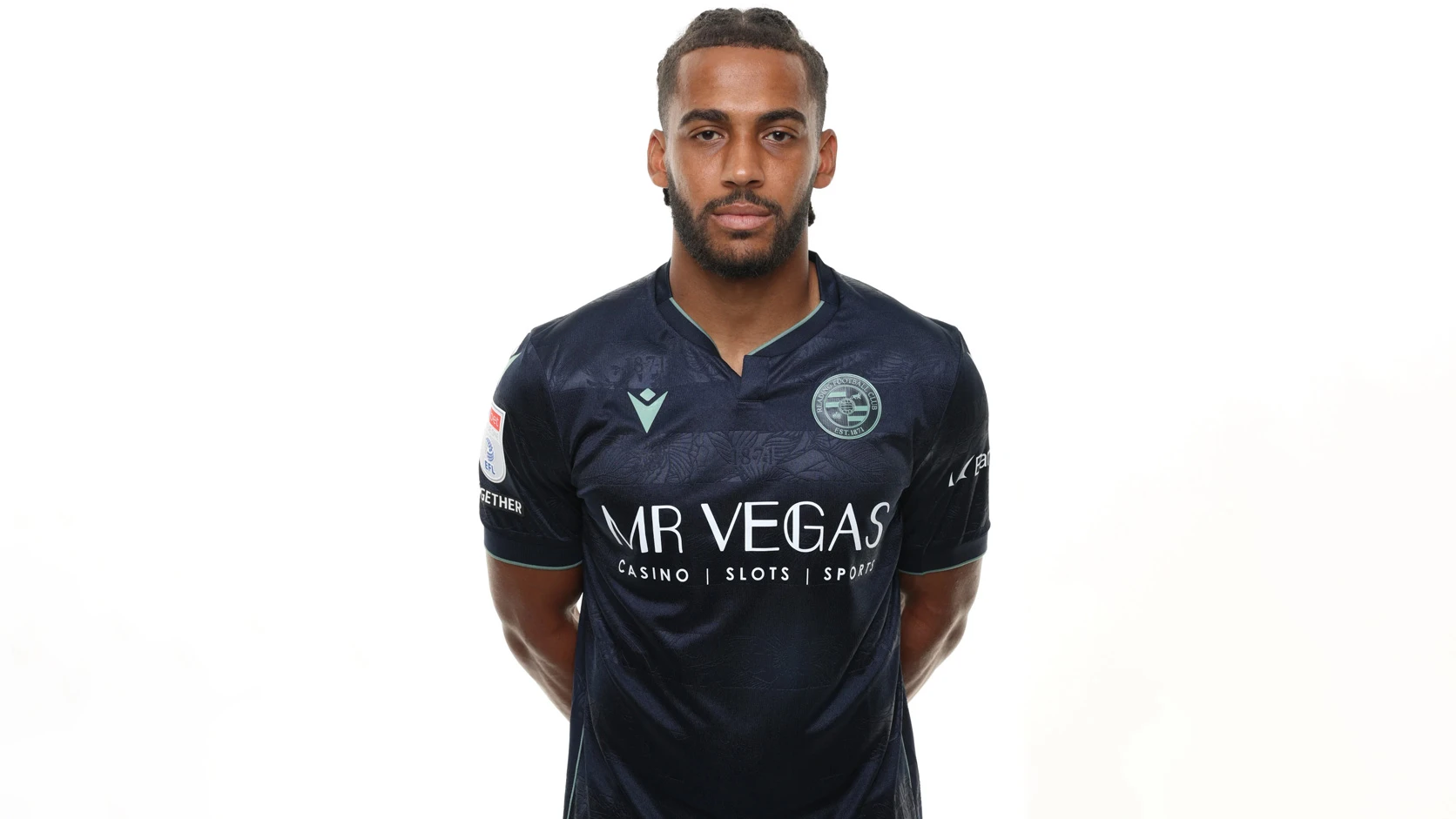 Reading 26/27 Macron Away Kit