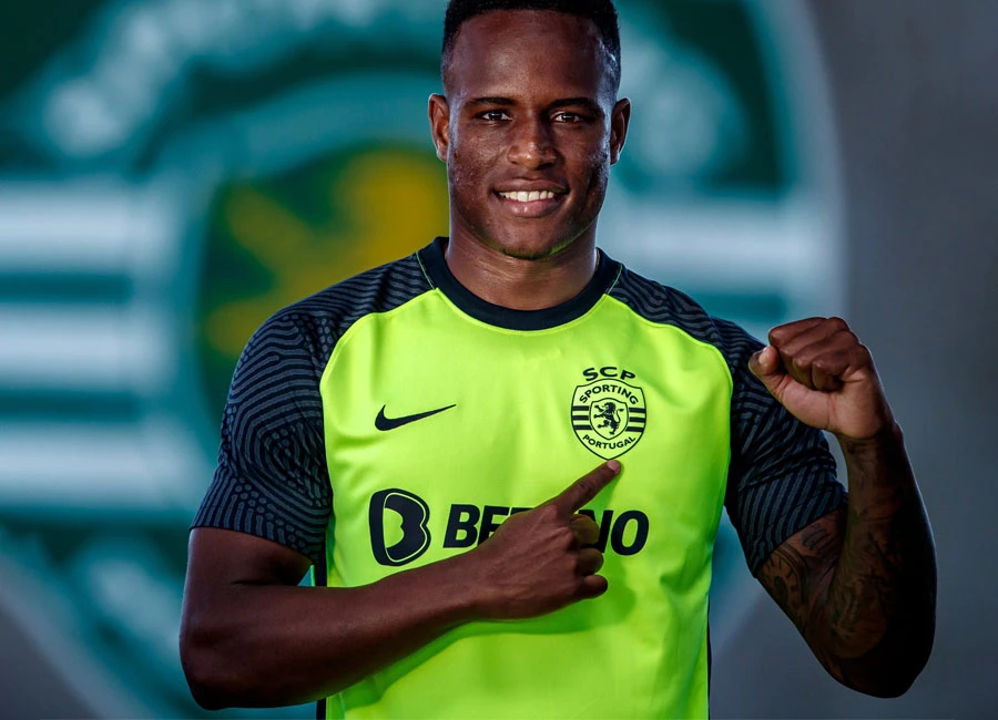 Sporting Lisbon 2021-22 Nike Away Kit #SportingCP #DiaDeSporting #Supertaça #nikefootball