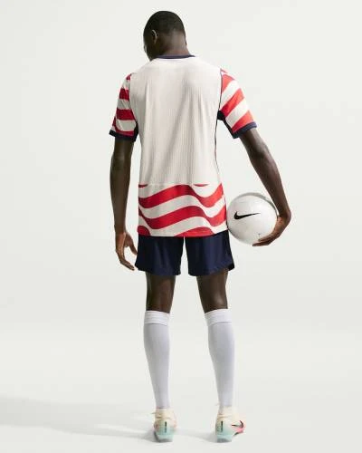 united_states_2026_nike_home_kit_5.jpeg