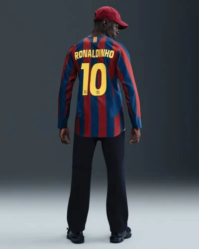 barcelona_2005_06_nike_reissue_jersey_5.jpeg
