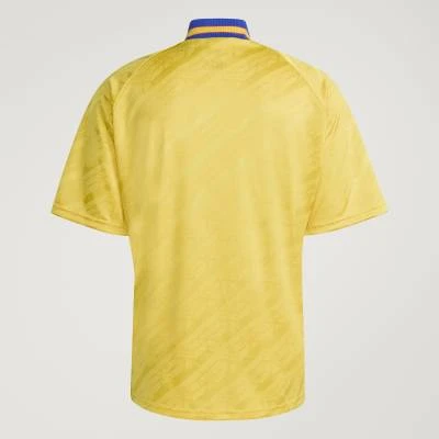 sweden_1994_home_reissue_jersey_a06.jpg