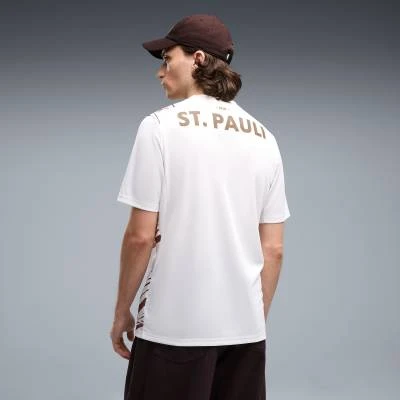 st_pauli_26_27_puma_away_kit_5.jpeg