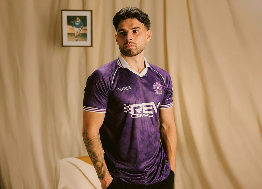 Torquay United 25/26 VX3 Third Kit