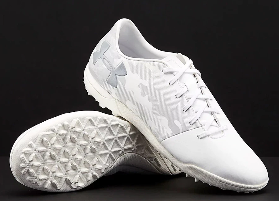 Under Armour Spotlight TF - White