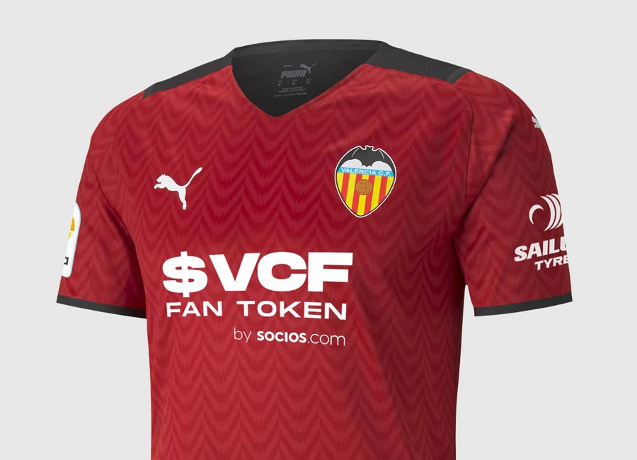 Valencia 2021-22 Puma Away Kit