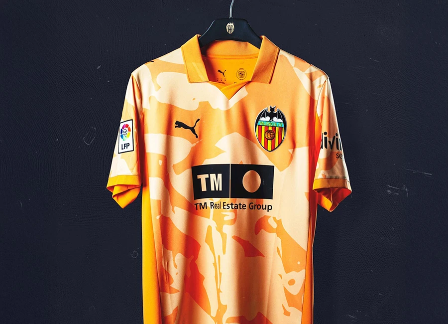 Valencia 2026 Puma Retro Matchday Jersey