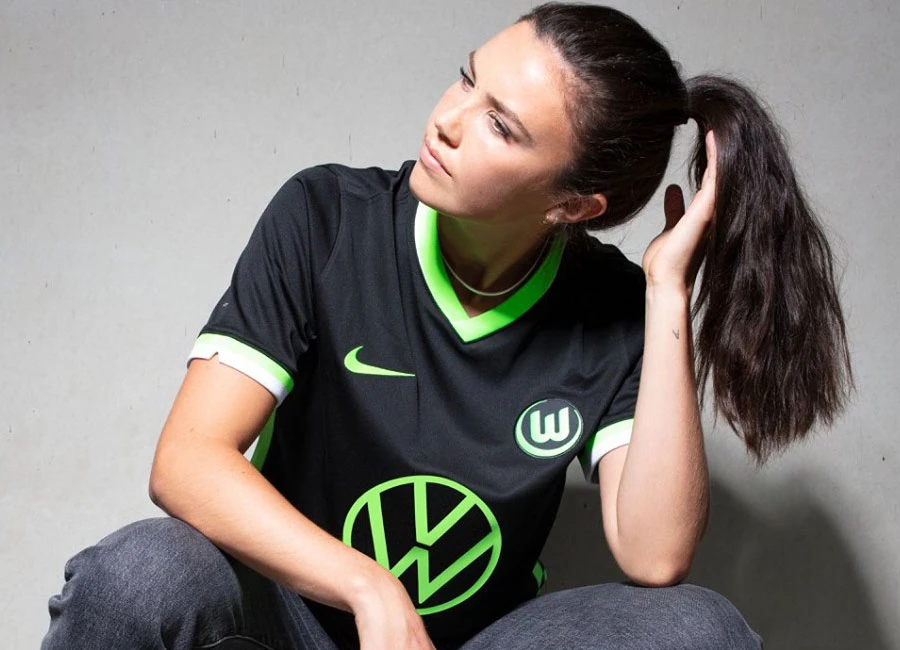 VFL Wolfsburg 2020-21 Nike Away Kit #VFLWolfsburg #immernurdu #nikefootball