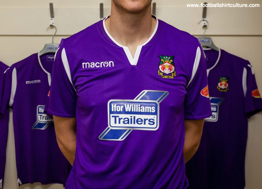 Wrexham 2018-19 Macron Third Kit